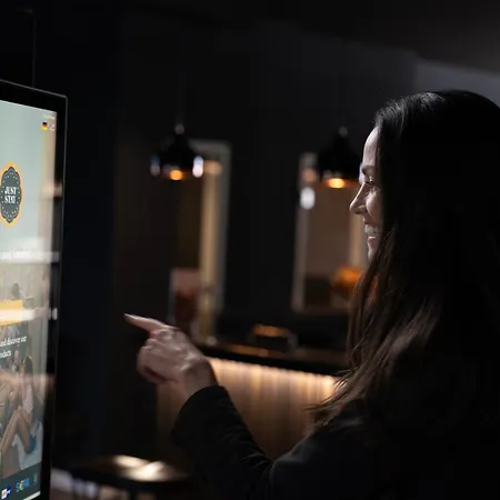 Juststay & Szálloda Solingen