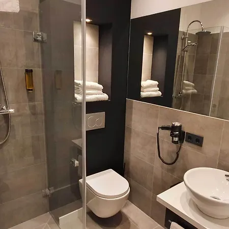 Hotel Juststay Hotel&apartments 3*