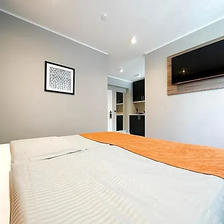 Juststay &